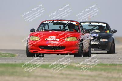 media/Oct-25-2025-CalClub SCCA (Sat) [[34c778dfbe]]/Group 4/Qualifying/